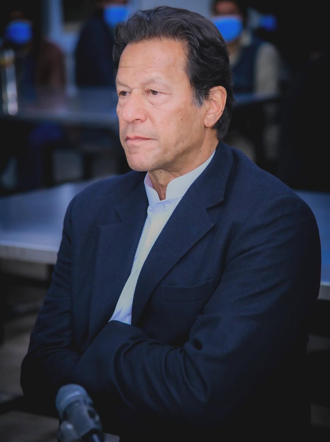 عمران خان: عاصیم منیر زما د ماتېدو لپاره ما او مېرمن مې ذهني شکنجه کوي