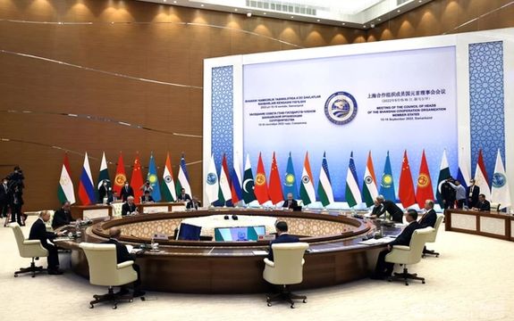 نشست سران اعضای دائم سازمان همکاری شانگهای در سمرقند آغاز شد