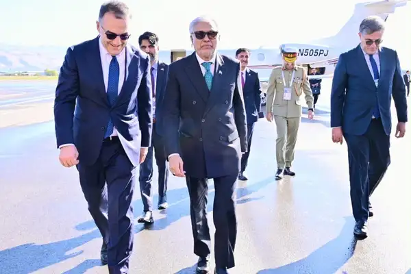 وزیر خارجه پاکستان به دوشنبه رفت