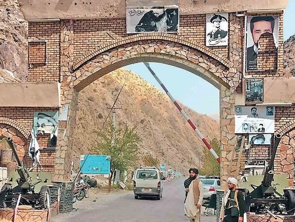 منابع از "بازداشت یک نظامی پیشین" افغان در دره پنجشیر خبر دادند