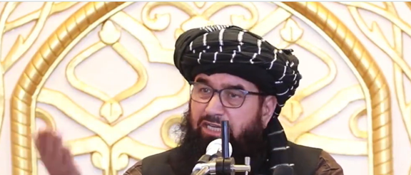 د طالبانو د عدلیې وزیر: د هغې ورځې په هیله یم چې فرعي قوانین په اساسي قانون بدل شي