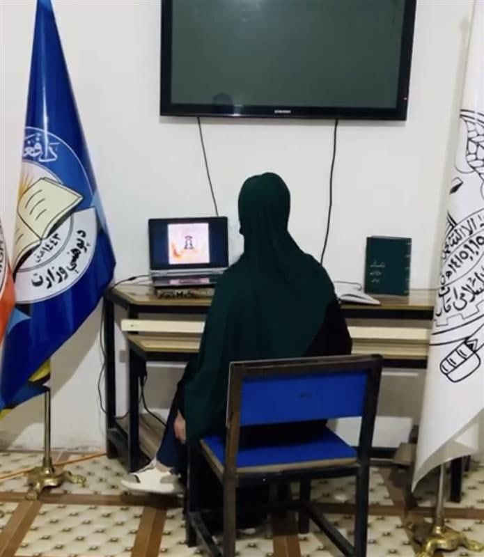 مجله فرهنگی «دوشیزه»؛ پناهی برای قلم و هنر دختران افغانستان