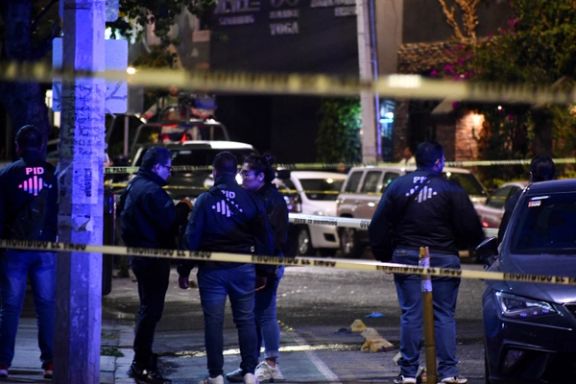 مهاجمان مسلح در حمله به یک بار در مکسیکو ۱۰ نفر را کشتند و ۱۳ نفر را زخمی کردند