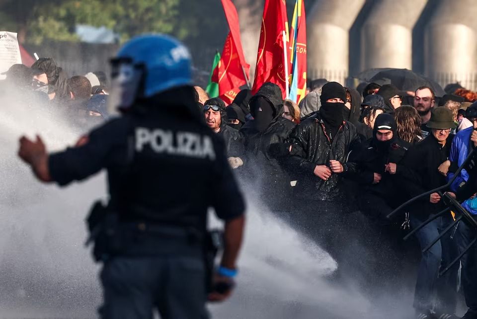 هزاران نفر در سراسر جهان علیه جنگ در غزه و خاورمیانه تظاهرات کردند