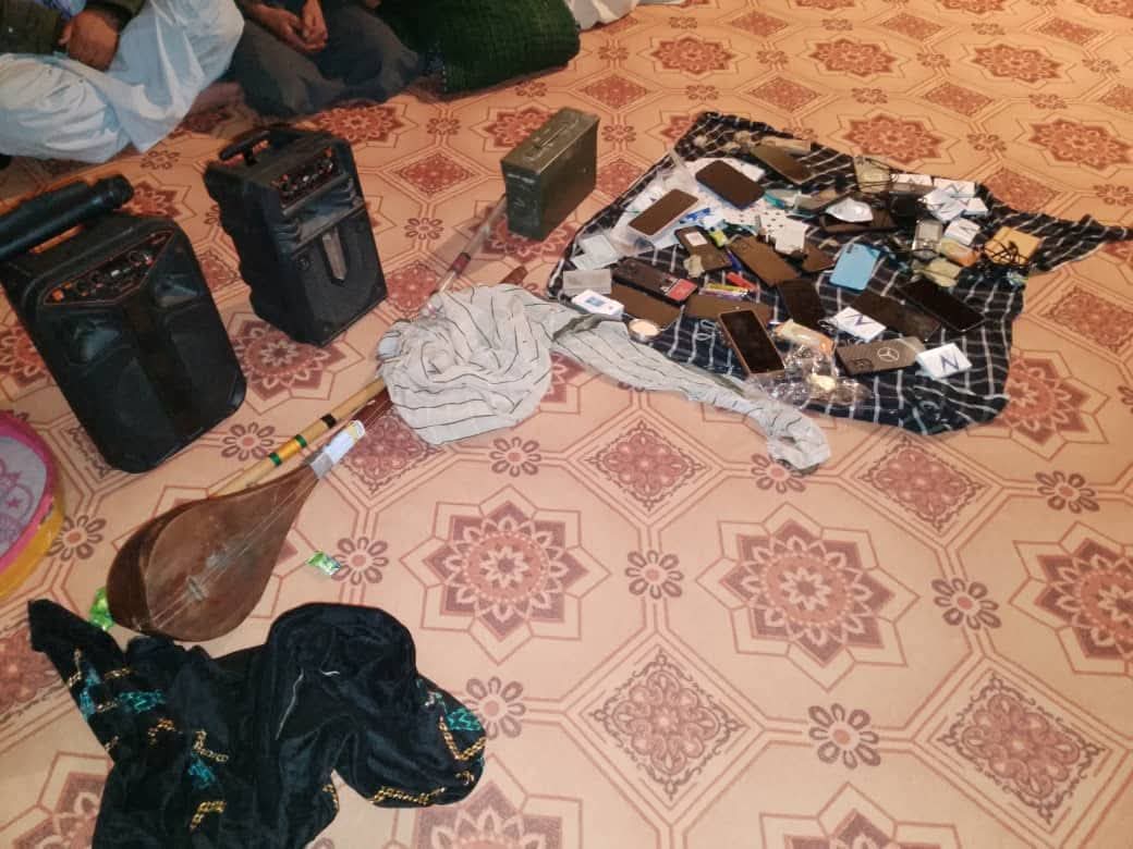 طالبانو په تخار کې د موسیقۍ د غږولو په تور ۲۵ کسان نیولي