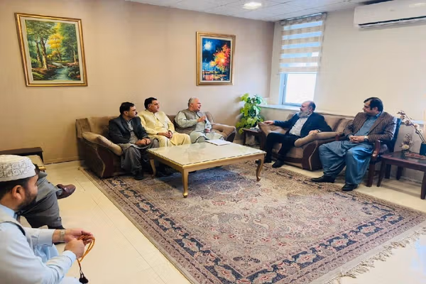 د چمن سوداګر: د پاکستان حکومت دې له افغانستان سره سوداګریزې لارې پرانیزي