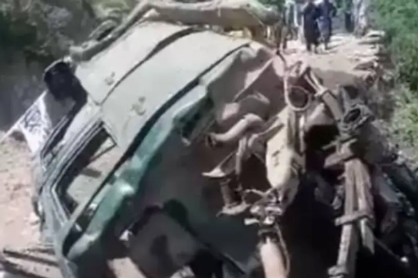 ISIS Claims Responsibility For Attack on Taliban Vehicle In Nangarhar