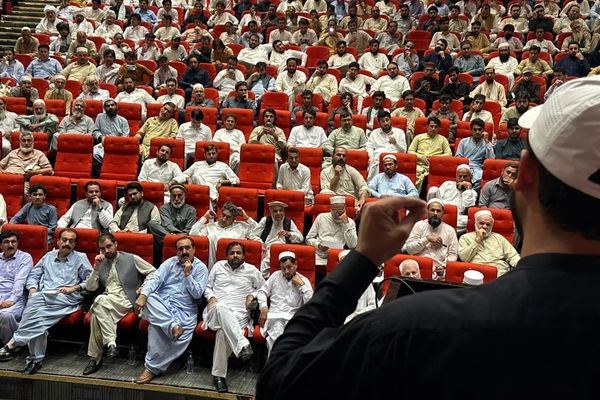 جرگه پیشاور خواستار توقف عملیات نظامی در خیبر پختونخوا شد