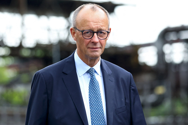 د جرمني لومړی وزیر: راتلونکې اونۍ چین ته په سفر کې اقتصادي او سیاسي همکارۍ څېړو