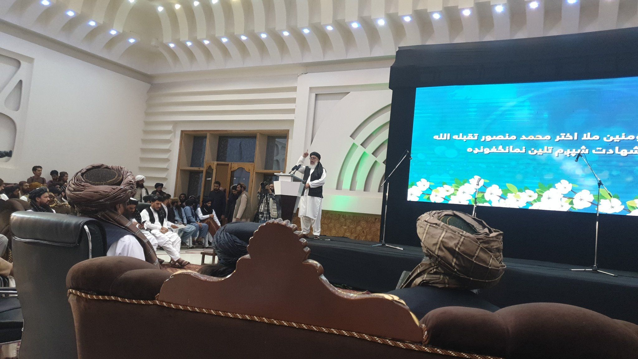 متقی از روابط "خوب" طالبان با جهان گفت؛ ستانکزی می‌پرسد چرا کرسی سازمان ملل به ما داده نشد