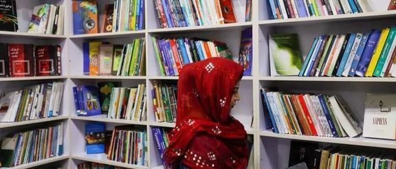 د طالبانو استخباراتو په افغانستان کې پر سلو کتابونو بندیز ولګاوه