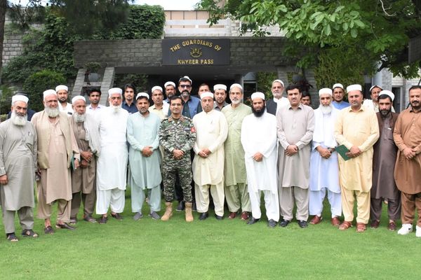 د لنډي کوتل چارواکو او مشرانو په افغانستان کې د بندپاتې پاکستانیانو د ستنېدو غوښتنه کړې
