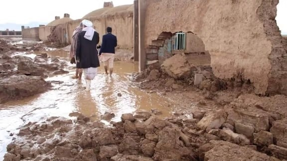 د راون کال له پیل راهیسې؛ د طبیعي پېښو له امله د مړو شویو کسانو شمېر ۳۰۰ ته لوړ شو