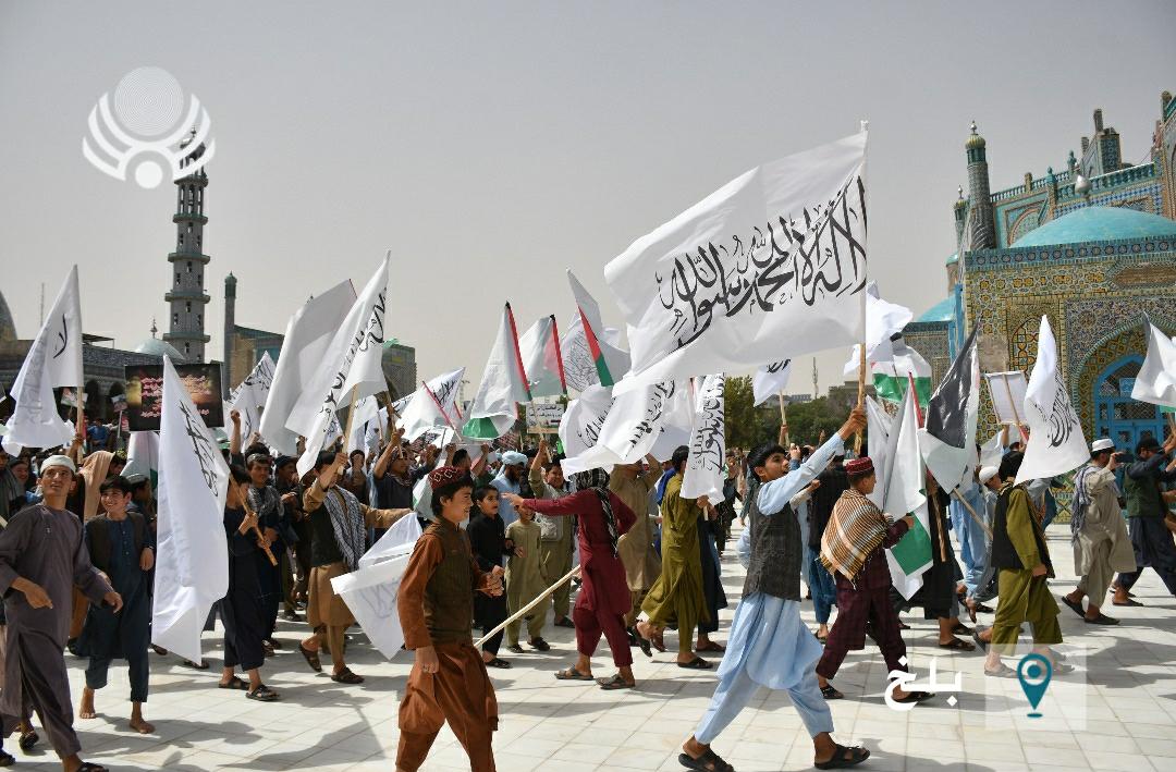 شعار «مرگ به حقوق بشر» و «مرگ به سازمان ملل» در تظاهرات طالبان