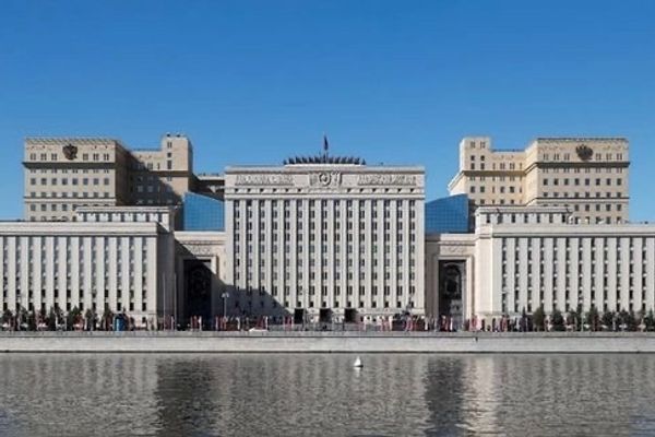 د روسیې د دفاع پخوانی مرستیال وزیر د فساد په تور په ۱۹ کاله بند محکوم شو