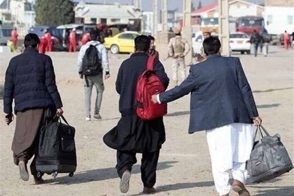 نماینده مجلس ایران میگوید هیچ مرجعی آمار دقیق مهاجران افغان بدون مدرک را ارائه نکرده است
