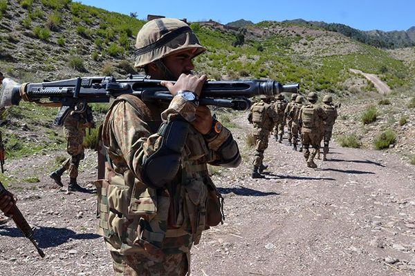 ارتش پاکستان میگوید ۱۵ عضو تیتیپی را در خیبر پختونخوا کشته است