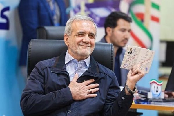 Iranian Presidential Candidate Promises Sealing Border With Afghanistan, If Elected