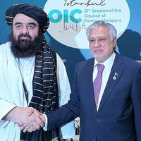 اسحاق ډار د پاکستان په سنا کې: امیرخان متقي پرون شپږ ځلې راسره ټلیفوني خبرې وکړې