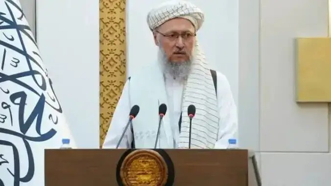 نائب رئيس وزراء طالبان يدعو منظمات الإغاثة إلى مساعدة العائدين إلى أفغانستان