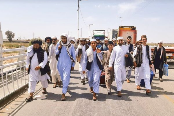 50% of Zahedan Makki Mosque Students, Teachers Are Foreigners & Afghans