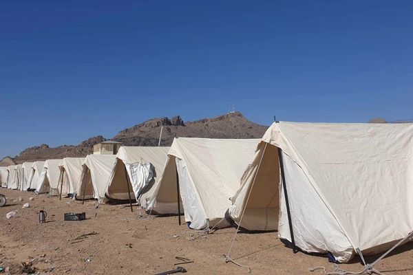 د کندهار تخته پل ولسوالۍ د کډالو په پنډغالي کې دوه ماشومان د لوږې له امله مړه شوي دي