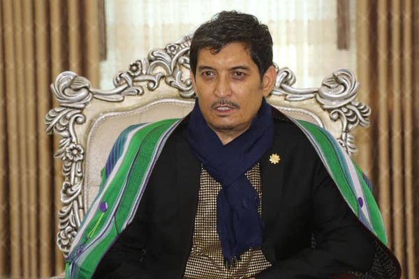 عباس ابراهیمزاده، عضو پیشین مجلس افغانستان در اوزبیکستان بازداشت شده است