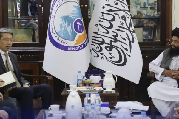 بعد خلافات سابقة.. طالبان تجدد دعوتها للصين ببدء استخراج النحاس من منجم مس عينك