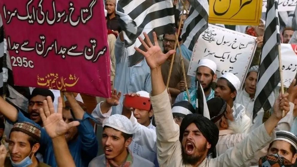 دادگاهی در پاکستان چهار نفر را به اتهام «توهین مقدسات» به اعدام محکوم کرد