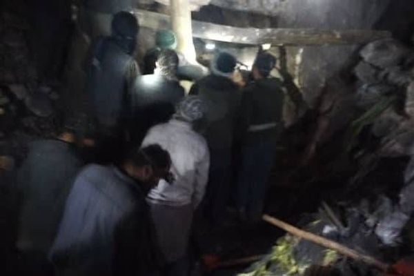 په سمنګان کې د ډبرو سکرو په یو کان کې دوه کان کېندونکي مړه شوي دي