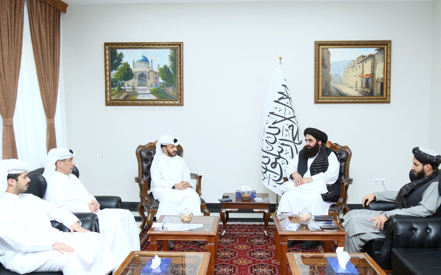 طالبان: قطر د طالبانو د بهرنیو اړیکو د پراختیا په برخه کې د مرستې لپاره چمتوالی ښودلی