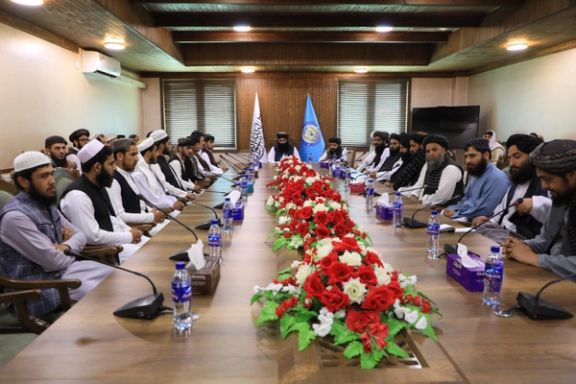 حقاني د کانکور برياليو زده کوونکو ته: د عصري او ديني زده کړو ترمنځ واټن د اشغال دسیسه وه