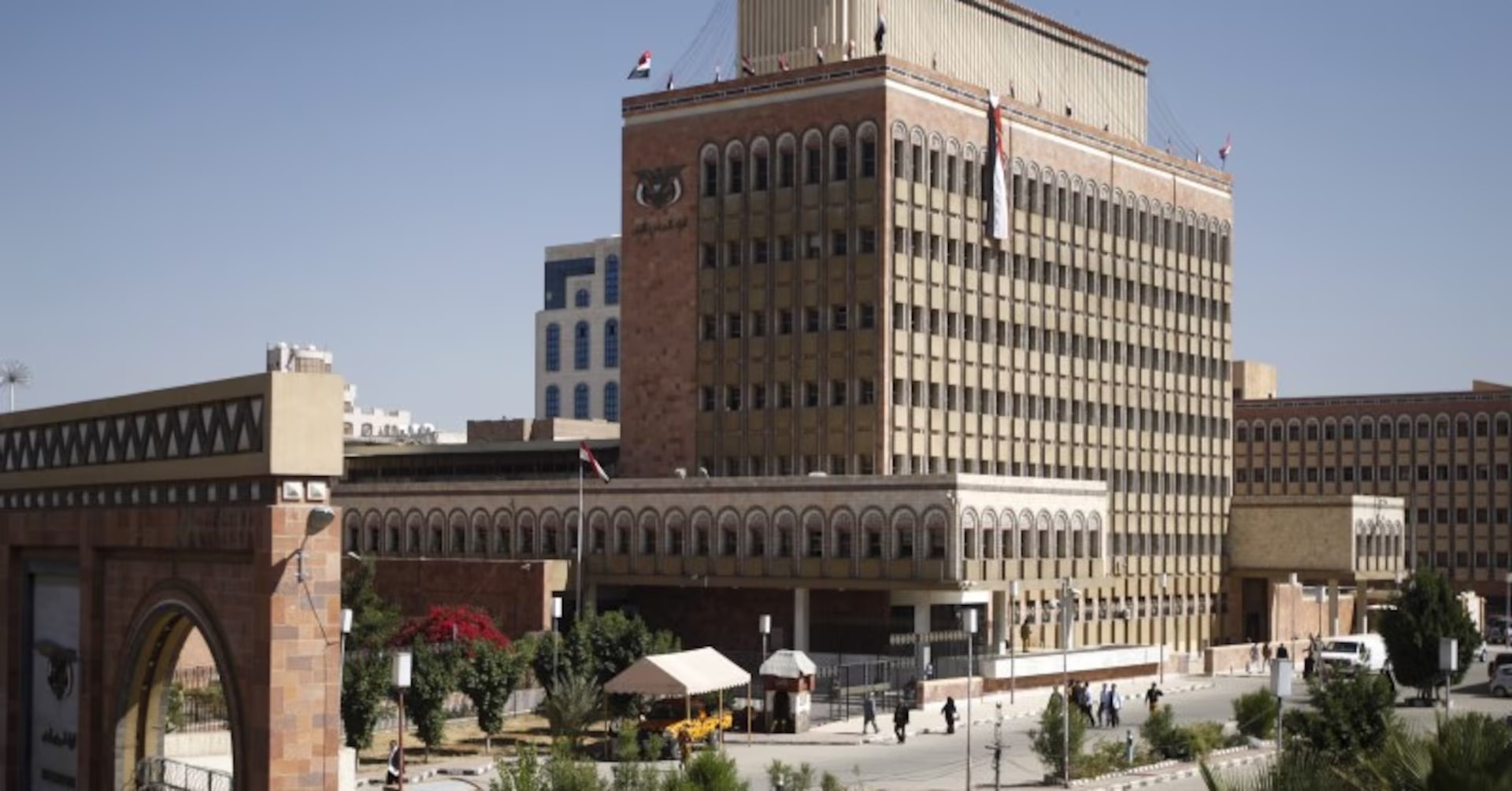 طالبانو په یمن کې ښکیل لوري تفاهم او خبرو اترو ته هڅولي