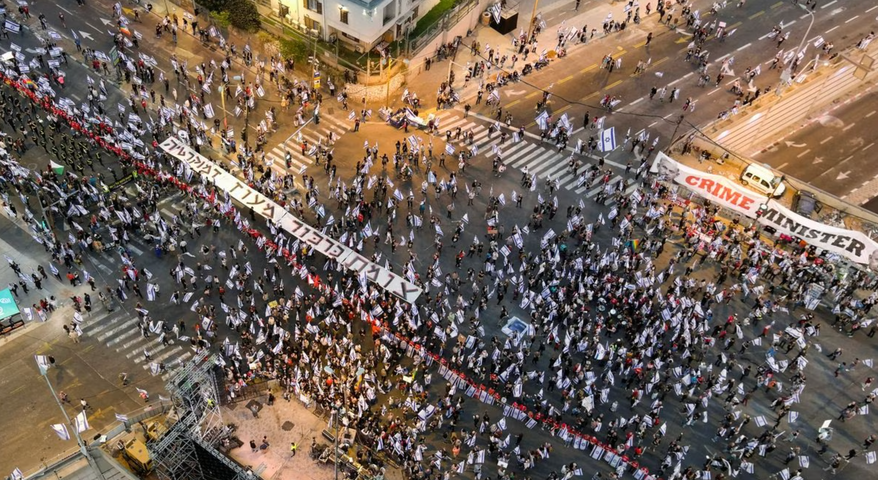 ده‌ها هزار معترض اسرائیلی بار دیگر به خیابان‌ها آمدند