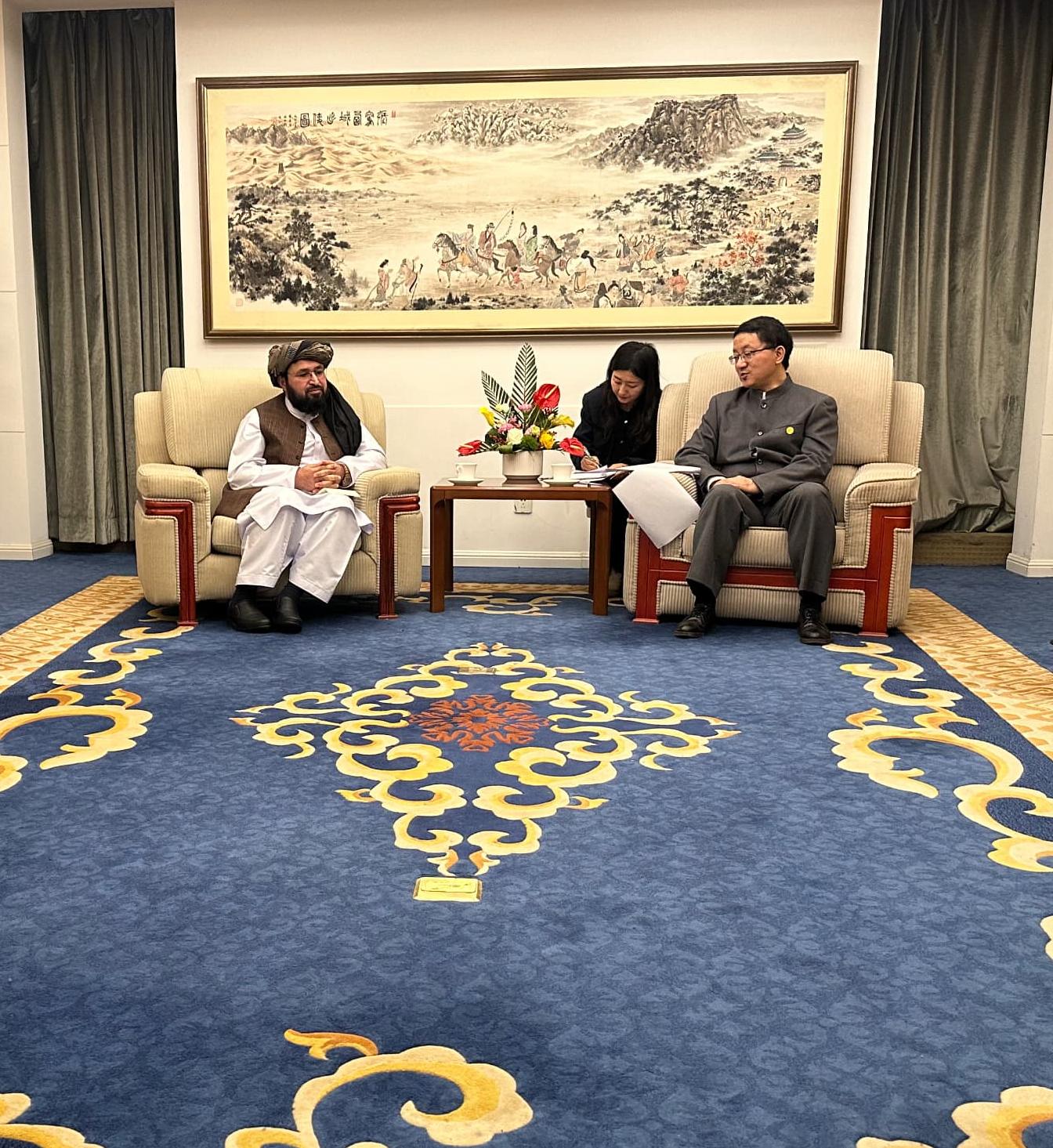 په چین کې د طالبانو سفیر: د واخان دهلیز د پرانیستو لپاره دې هڅې ګړندۍ شي