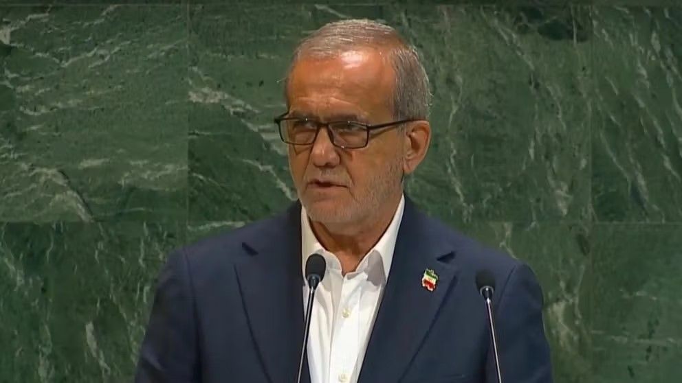 الرئيس الإيراني يتحدث عن حقوق الإنسان في العالم ويتجاهل أفغانستان