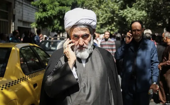 حسین طائب