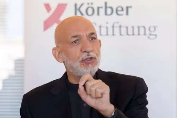 حامد کرزی حمله پهپادی به سوی مکه را محکوم کرد