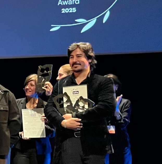 ثلاث جوائز لفيلم «بیکار» من إخراج داوود هلمندي في مهرجان أمستردام الدولي