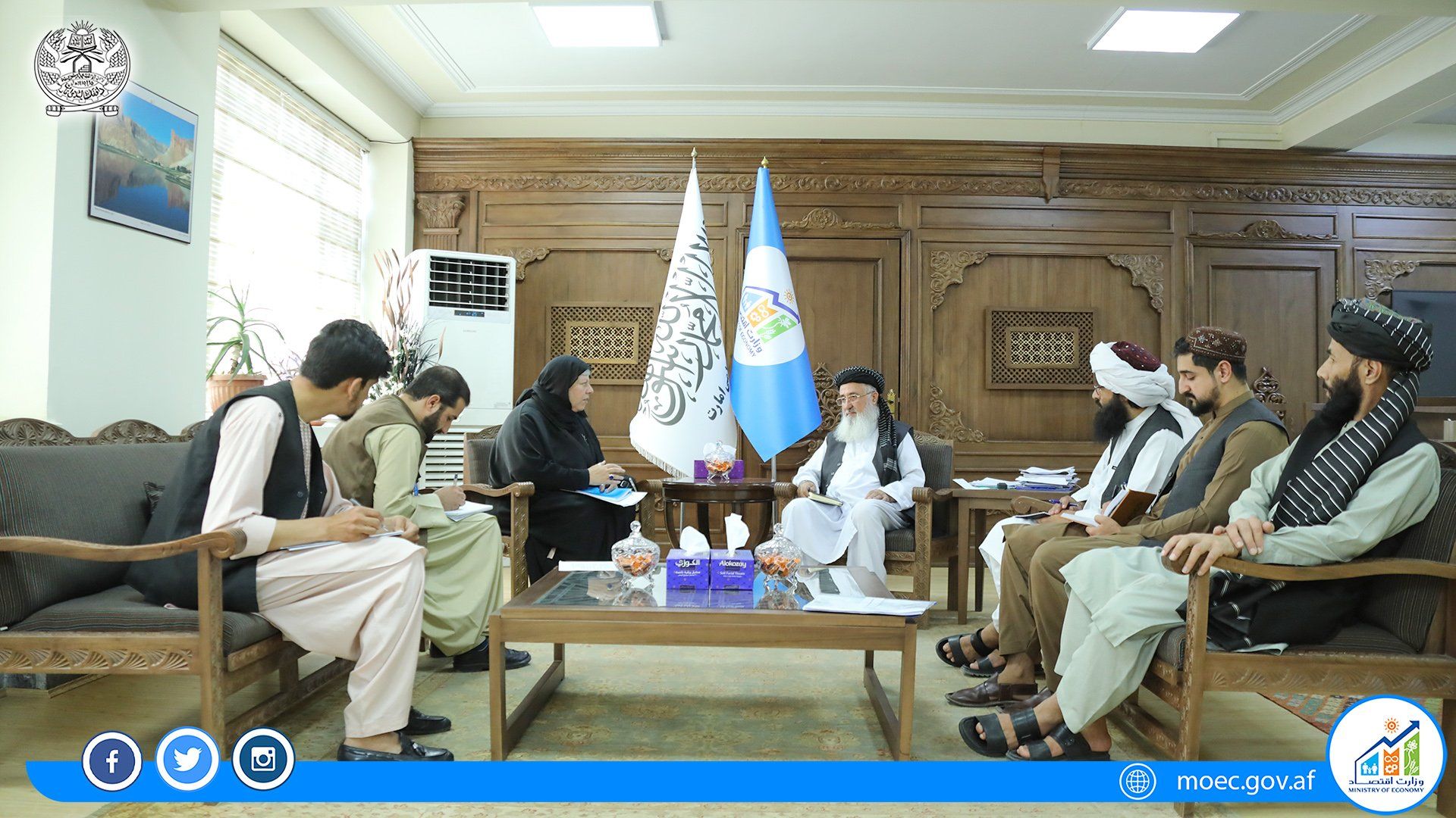 وزیر اقتصاد طالبان در دیدار با مقام سازمان ملل: هم کمک بشری کنید هم کارهای بنیادی