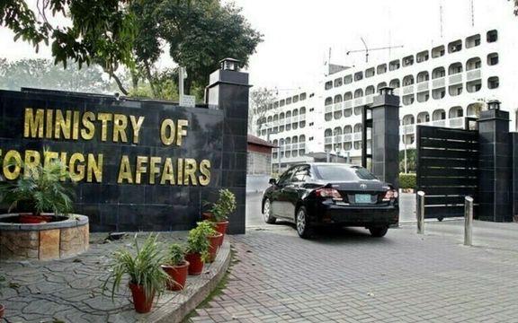 د پاکستان د بهرنیو چارو وزارت په ایران خاوره د ‘ترهګرو‘ پر پټنځایونو شوي بریدونه تایید کړل