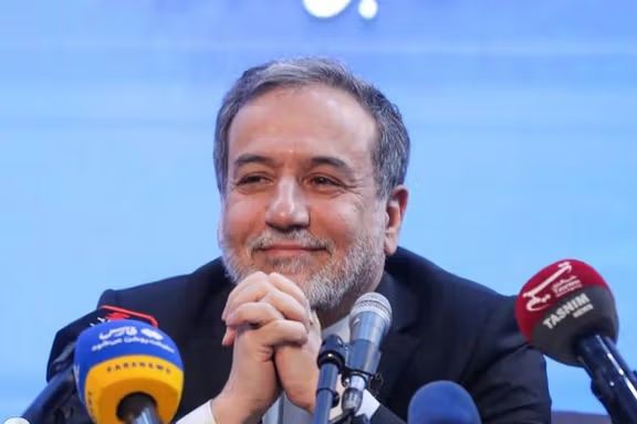 عباس عراقچي: هېڅ ډول مذاکرات نه کېږي