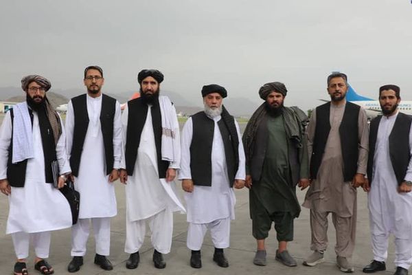 د طالبانو د سوداګرۍ وزیر په مشرۍ پلاوی قزاقستان ته لاړ
