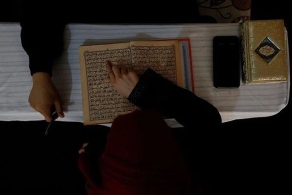 فتيات أفغانيات: المدارس الدينية ليست بديلاً للتعليم العصري