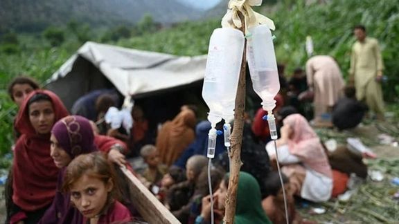 اېرلېنډ د افغانستان زلزلهځپلو سره ۵۰۰زره یورو مرسته اعلان کړه