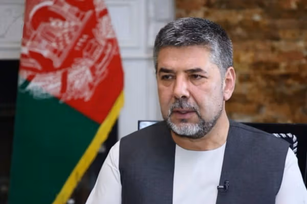 رحمت نبیل: د طالبانو ظلم او د یوې نجلۍ د ژغورنې اړتیا د دین د تفسیر توپیر ښيي