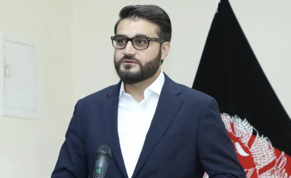 حمد الله محب: طالبان أيتام الحرب الذين نشأوا في مدارس باكستان