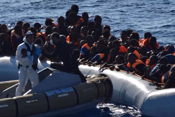 برېتانیا د افغانستان په ګډون څلورو هېوادونو ته تحصیلي ویزې بندوي