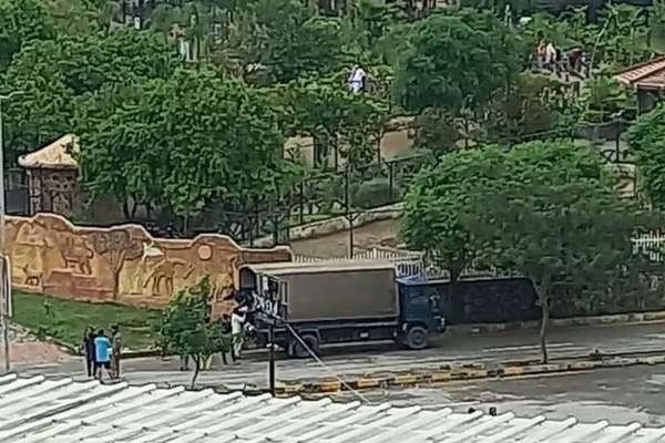پولیس پاکستان بار دیگر شماری از مهاجران افغان را بازداشت کرد