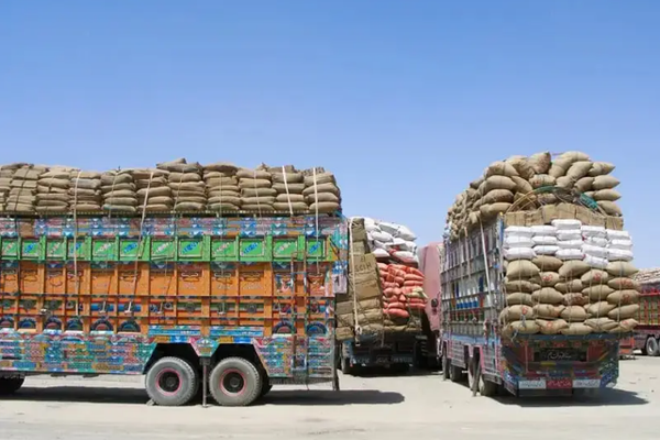 Afghanistan Sees $7Bn Worth of Cumulative Trade in First 3 Quarters of Year, Says Taliban